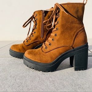 Bamboo Tractor Chunky Heel Platform Lace Up Boots New